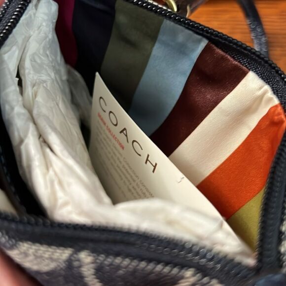 NWT Coach F41718 Signature Legacy Stripe Denim Wristlet Pouch - Picture 7 of 16
